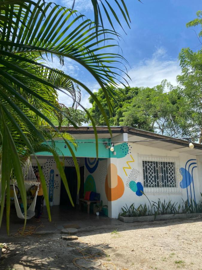Acuarela Hostal Playa Blanca  Ngoại thất bức ảnh