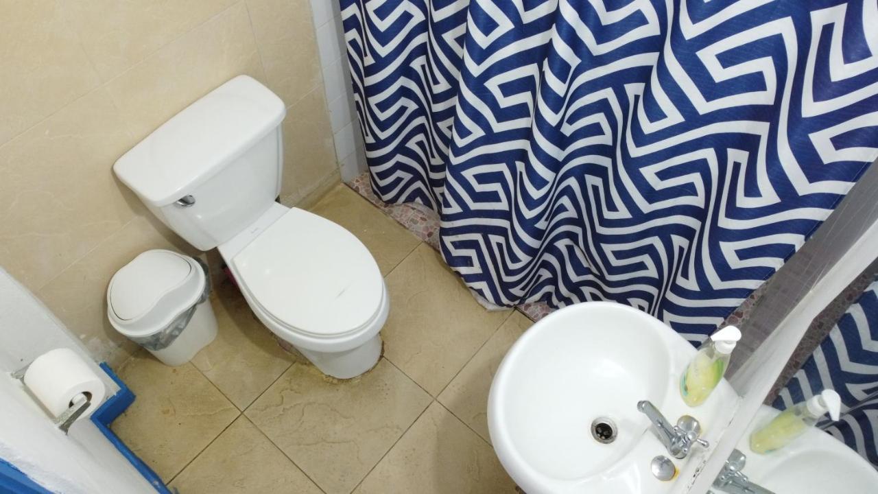 Acuarela Hostal Playa Blanca  Ngoại thất bức ảnh