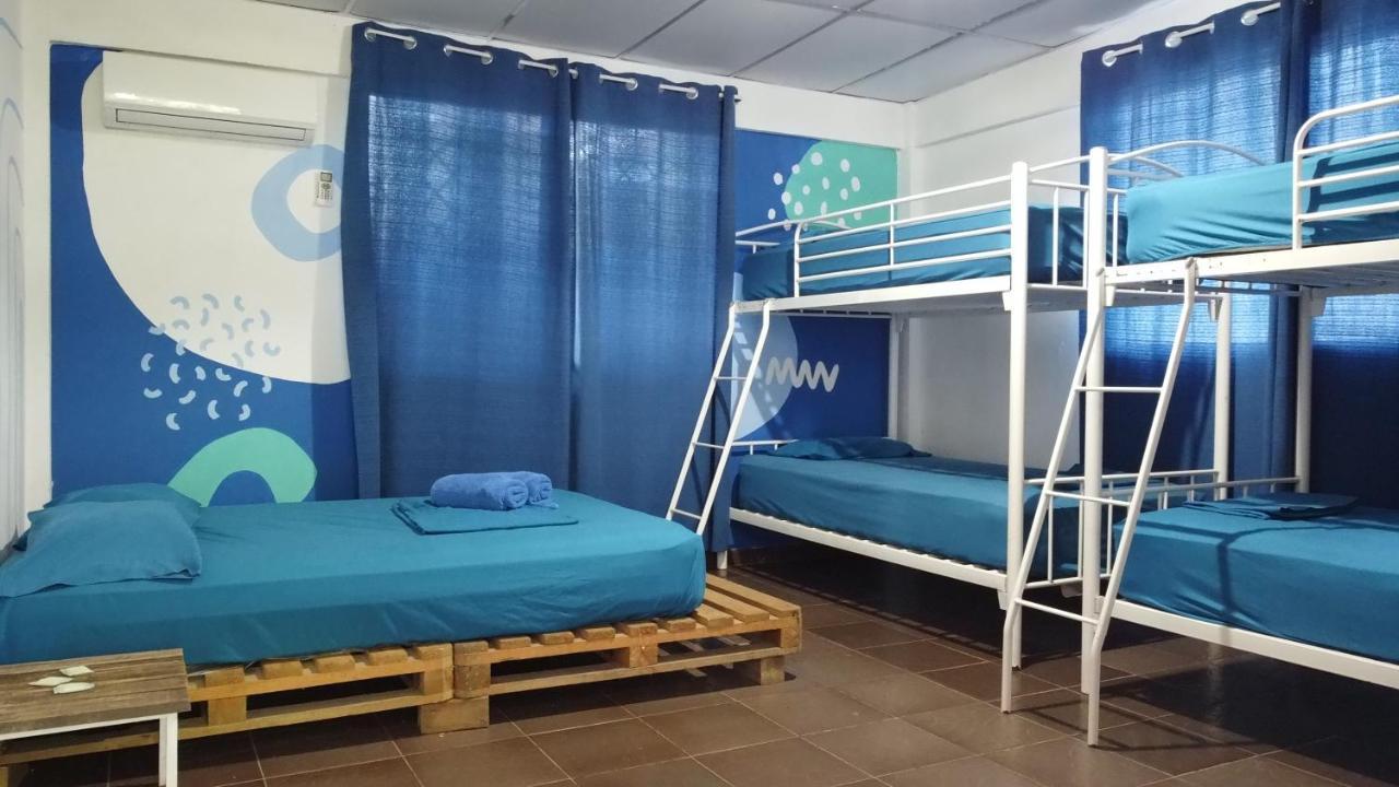 Acuarela Hostal Playa Blanca  Ngoại thất bức ảnh
