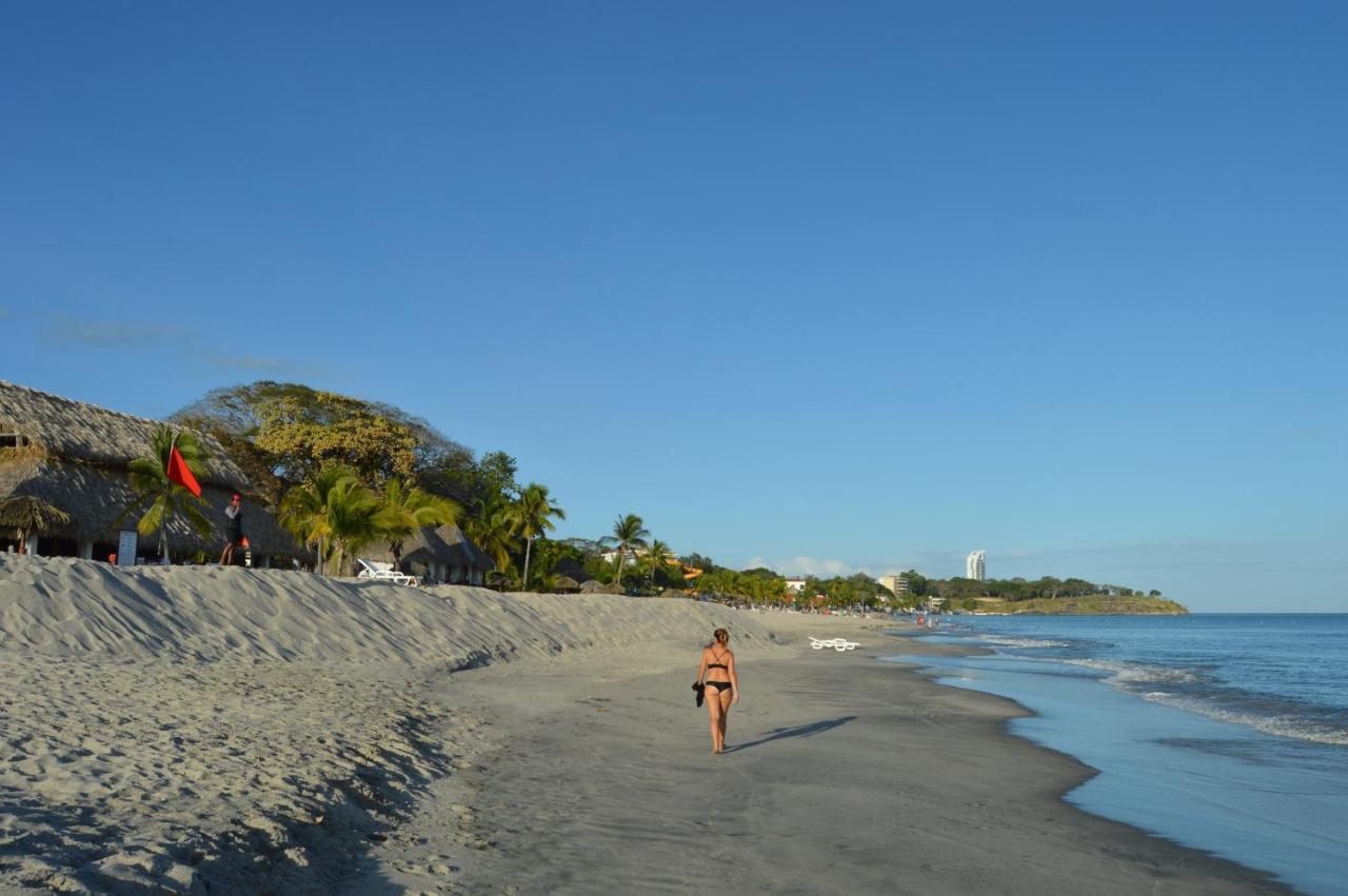 Acuarela Hostal Playa Blanca  Ngoại thất bức ảnh