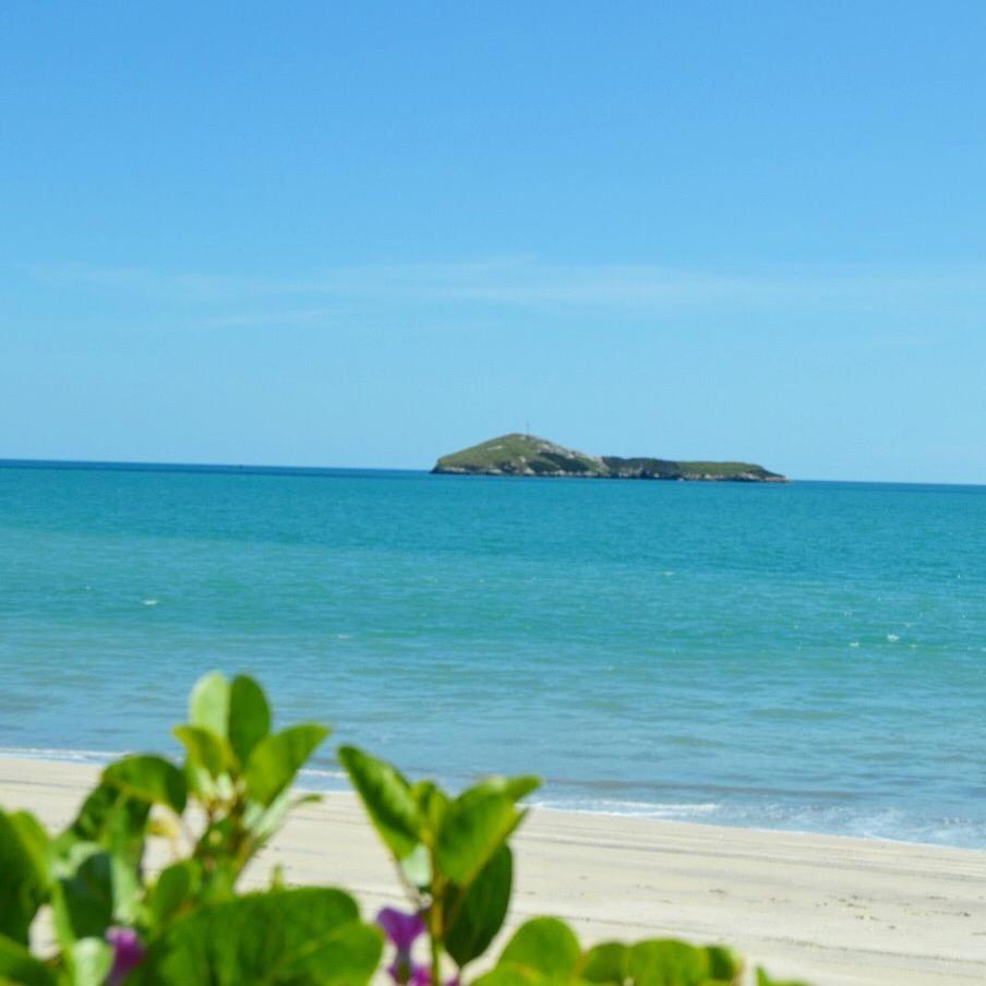 Acuarela Hostal Playa Blanca  Ngoại thất bức ảnh